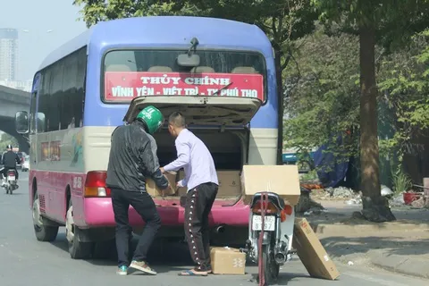 Gửi chứng từ hỏa tốc qua nhà xe là giải pháp tối ưu về thời gian cho doanh nghiệp