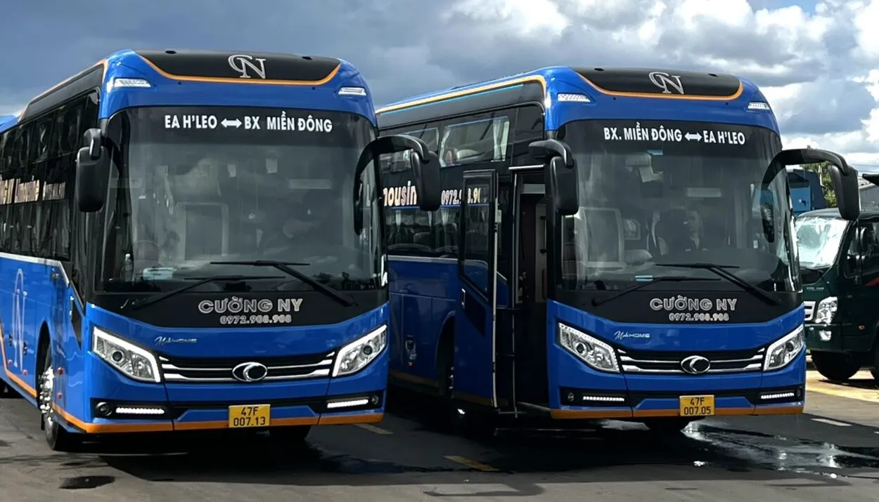 5b76058a-xe-cuong-ny-di-buon-ma-thuot-tu-sai-gon-1322184-1250x715-1 Hệ thống xe khách giường nằm hiện đại của nhà xe Cường Thủy phục vụ tuyến đi bến xe Miền Đông
