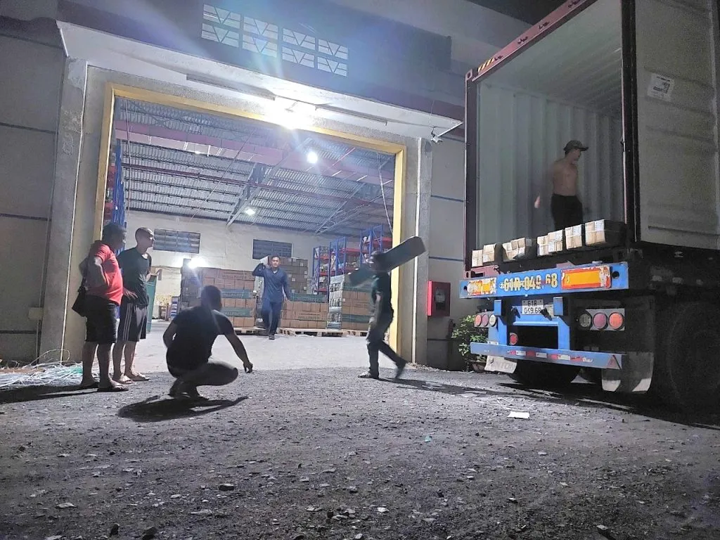 Dịch vụ bốc xếp hàng hóa trọn gói tại bến xe mang lại giải pháp vận chuyển tối ưu