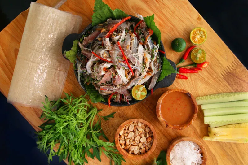 Gỏi cá Tân Mai  Tinh hoa ẩm thực mà bất kỳ du khách nào đến Biên Hòa cũng nên một lần nếm thử