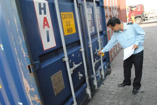 Hệ thống niêm phong chì seal đảm bảo an toàn tuyệt đối cho hàng hóa bên trong