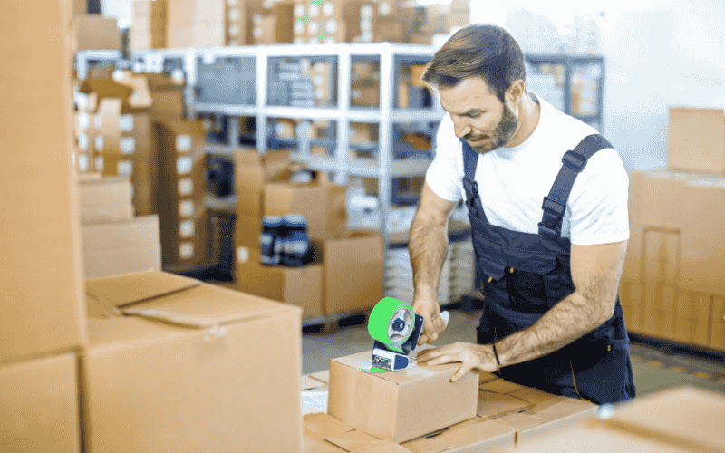 Quy trình kiểm tra hàng hóa trước khi gửi là bước then chốt trong quản trị chuỗi cung ứng