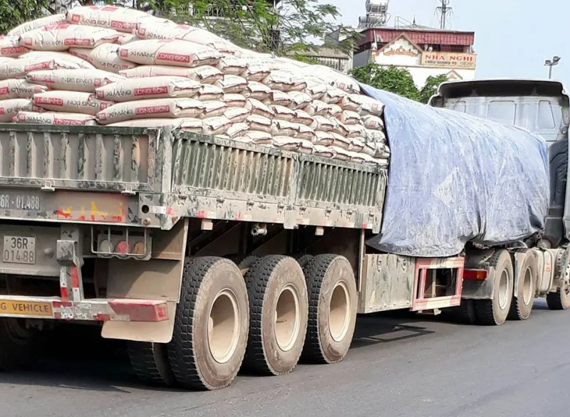 Dịch vụ chành xe chuyển hàng vật liệu xây dựng đáp ứng nhu cầu hạ tầng phát triển